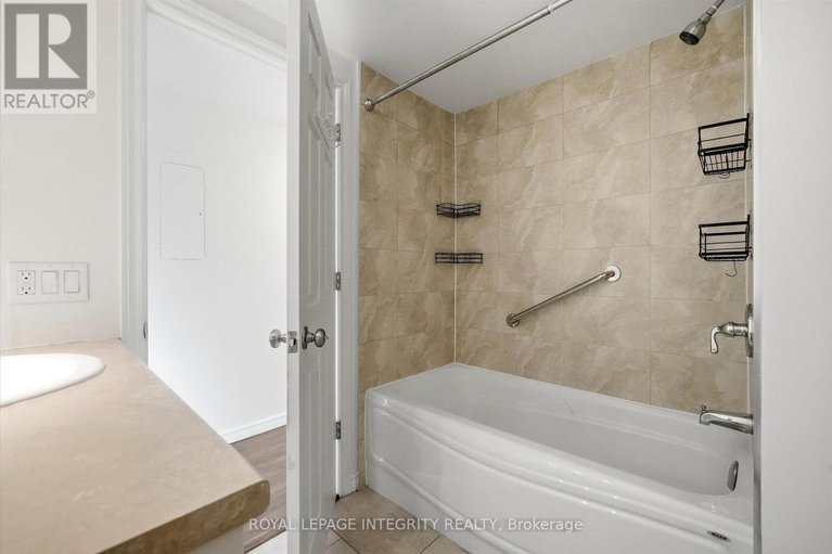 29317340/114-6532-bilberry-drive/orleans-wood/ottawa/ontario/K1C4N9_22