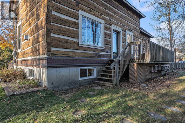 29688486/140-creek-drive/fitzroy/ottawa/ontario/K0A1X0_38