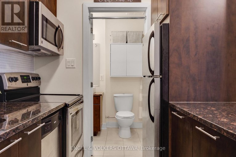 29426650/104-360-cumberland-street/lower-townbyward-market/ottawa/ontario/K1N0B1_14