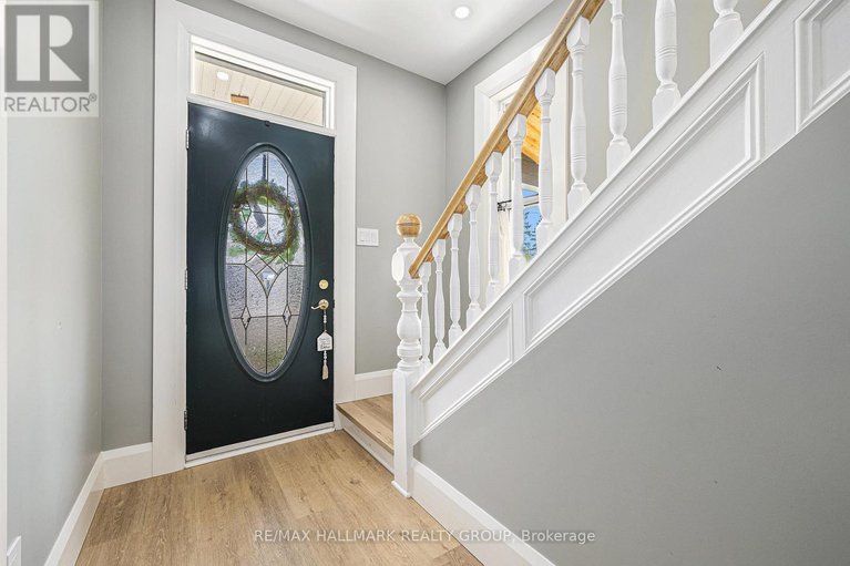 28634699/33-river-road/mcnabbraeside-twps/mcnabbraeside/ontario/K7S1R3_15