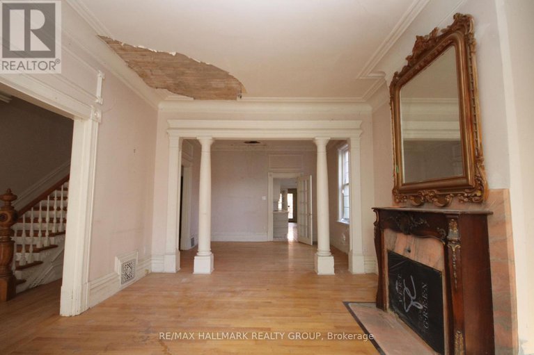 29131115/301-waverley-street/ottawa-centre/ottawa/ontario/K2P0V9_9