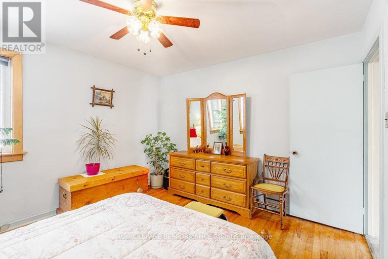 28070954/167-mafeking-avenue/manor-park/ottawa/ontario/K1K2V4_26