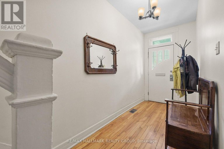 28774423/230-booth-street/west-centre-town/ottawa/ontario/K1R7J6_6
