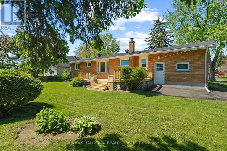 28379046/1399-aurele-street/pineview/ottawa/ontario/K1B3L4_41
