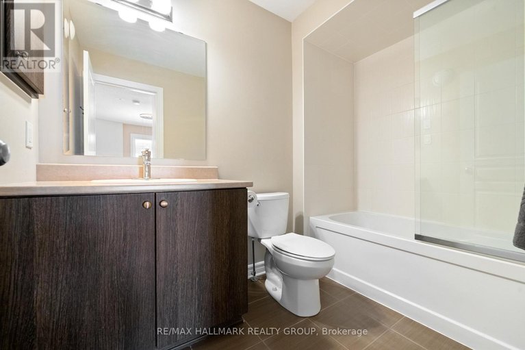 29563241/735-morningstar-way/mer-bleuebradley-estatesanderson-park/ottawa/ontario/K1W0G6_30