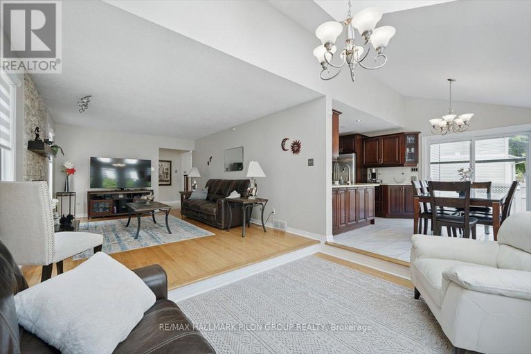 28453219/54-fardon-way/hunt-club-park/ottawa/ontario/K1G4N4_15