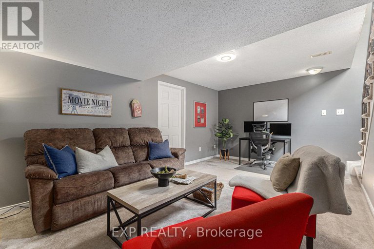 28436819/841-tabaret-street/emerald-meadowstrailwest/ottawa/ontario/K2M0E7_25
