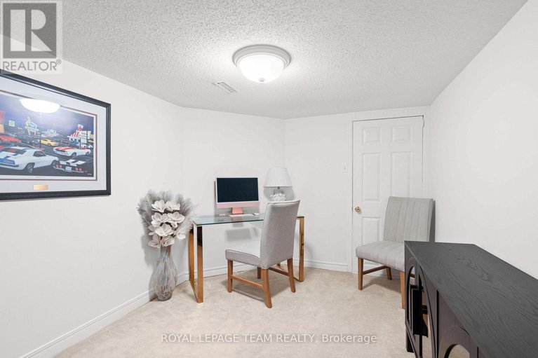 29026359/23-glacier-street/on-the-green/ottawa/ontario/K2J2M7_30