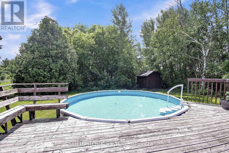 28485152/7312-bank-street/osgoode-twp-south-of-reg-rd-6/ottawa/ontario/K0A2P0_13