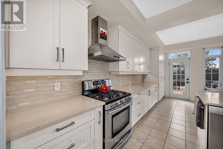 29455650/200-kinloch-court/stonebridge/ottawa/ontario/K2J5S9_15