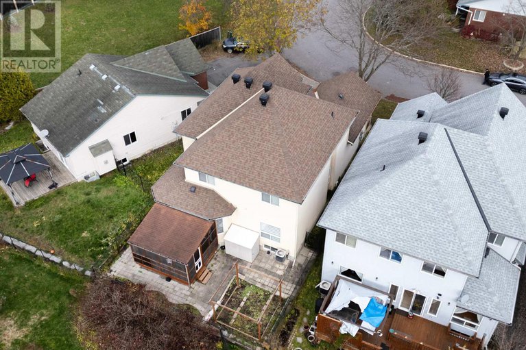 29104240/115-grandpark-circle/hunt-club-park/ottawa/ontario/K1G6R6_47