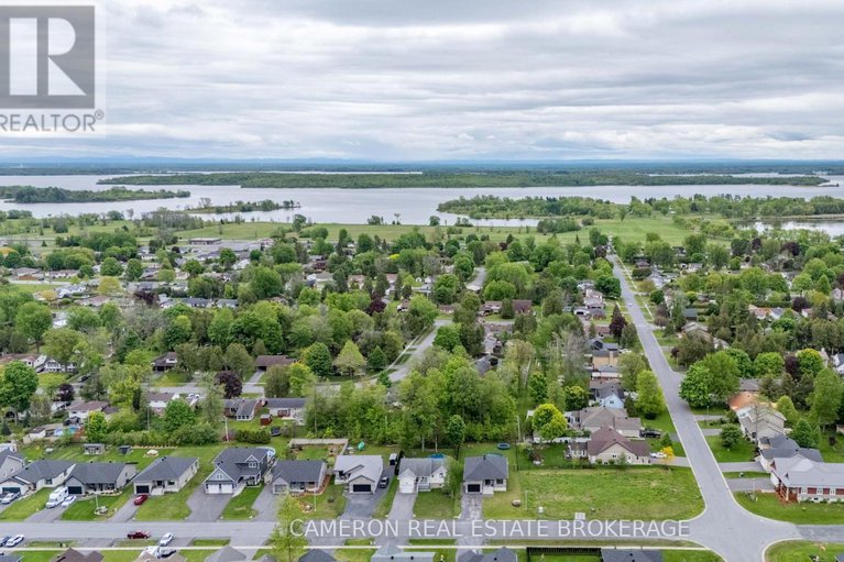 28674386/50-beech-street/ingleside/south-stormont/ontario/K0C1M0_42