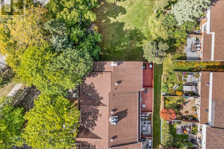 29195800/26-42-oakhaven-private/overbrookcastle-heights/ottawa/ontario/K1K4K1_29