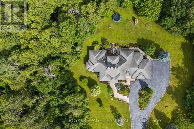 28682471/5811-longhearth-way/manotick-east-to-manotick-station/ottawa/ontario/K4M1M2_49