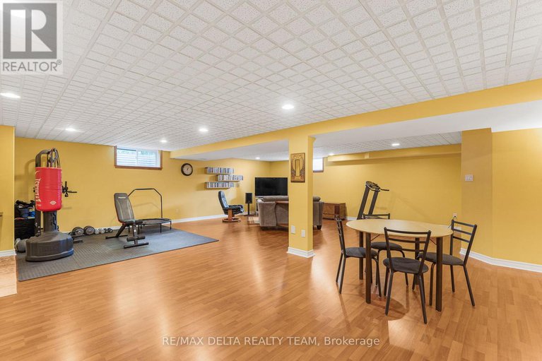 28499288/1147-fieldown-street/cumberland-ridge/ottawa/ontario/K4C1R7_27
