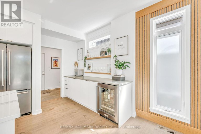 29240376/14-stanhope-court/stonebridge/ottawa/ontario/K2J6S2_16