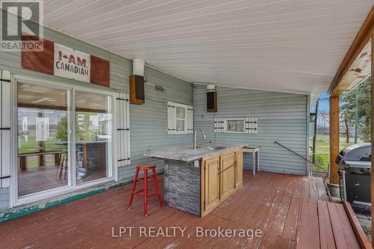 29649778/1290-tannery-road-w/north-glengarry-lochiel-twp/north-glengarry/ontario/K0B1E0_24