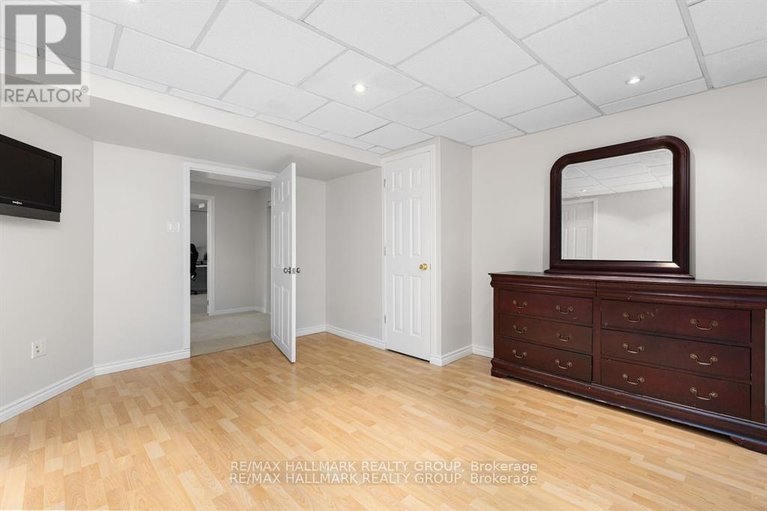 29662380/1404-montresor-way/fallingbrookridgemount/ottawa/ontario/K4A3C5_43