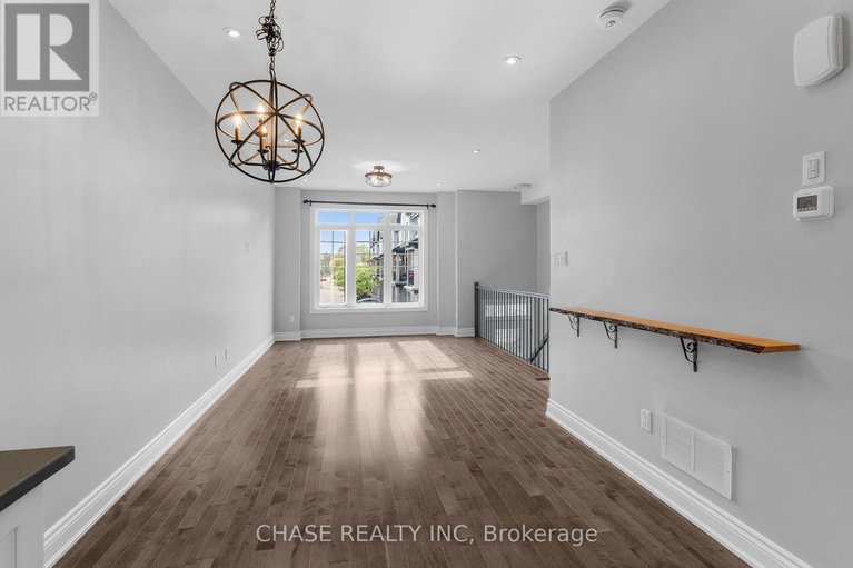 28902928/728-reverie-private/stittsville-central/ottawa/ontario/K2S0T9_6