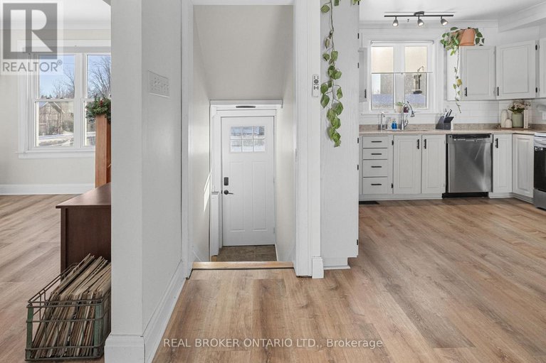 29175532/11505-queen-street/north-dundas-mountain-twp/north-dundas/ontario/K0E1J0_4