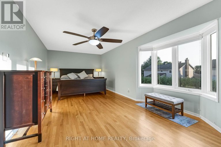 29108986/6196-ravine-way/convent-glen/ottawa/ontario/K1C2W4_22