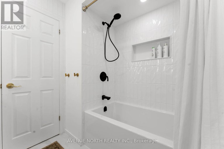 28812443/102-chancery-crescent/avalon-east/ottawa/ontario/K4A4N3_36