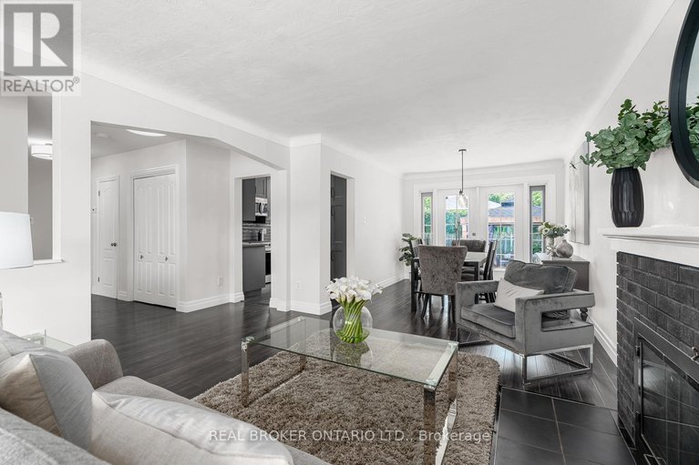 28629016/752-smyth-road/elmvale-acres/ottawa/ontario/K1G1P1_17