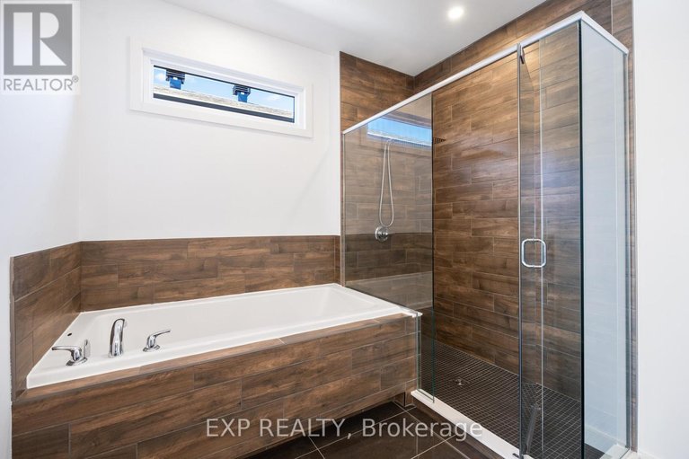 29672533/633-cobalt-street/clarencerockland-twp/clarence-rockland/ontario/K4K0L7_25