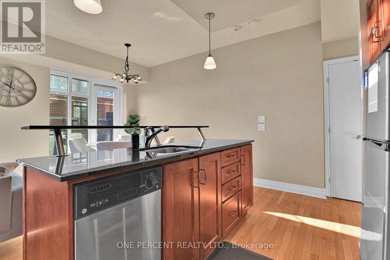 29213843/1112-235-kent-street/ottawa-centre/ottawa/ontario/K2P1Z9_17