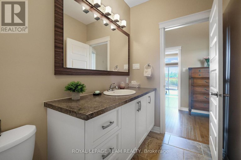 28566051/195-stonewood-drive/beckwith-twp/beckwith/ontario/K7C3P2_29