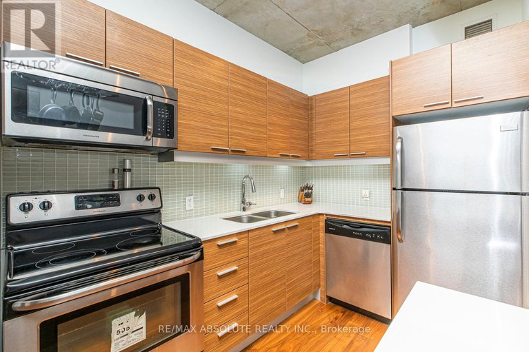 28443475/422-349-mcleod-street/ottawa-centre/ottawa/ontario/K2P0S1_5