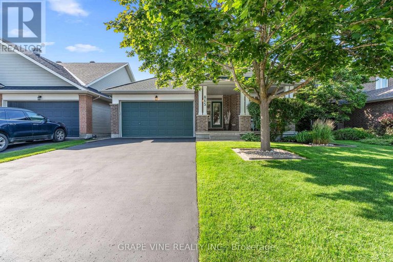 28591080/865-markwick-crescent/notting-hillsummerside/ottawa/ontario/K4A4M7_1