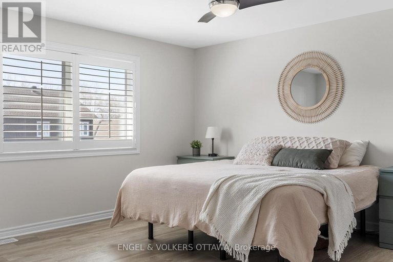 29651114/56-settlement-lane/village-of-russell/russell/ontario/K4R0A4_23