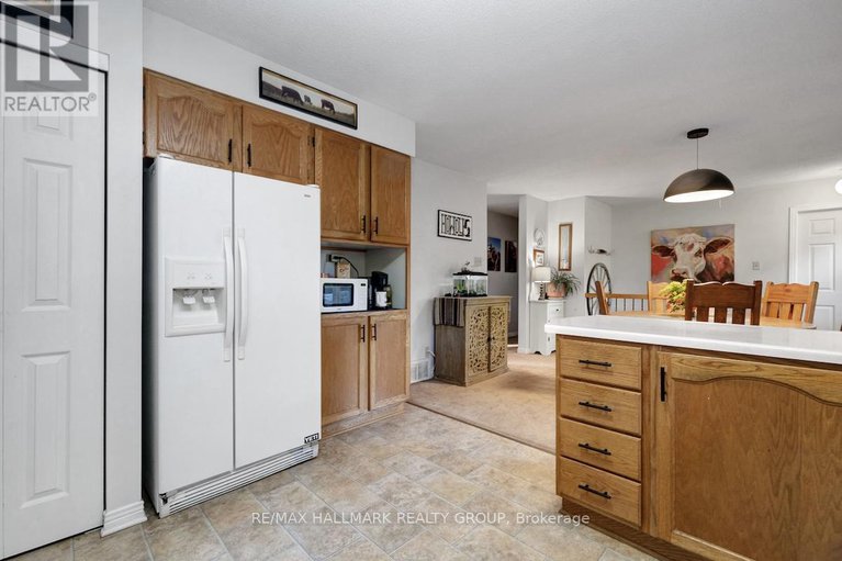 28915489/20-hilltop-crescent-s/kemptville/north-grenville/ontario/K0G1J0_9