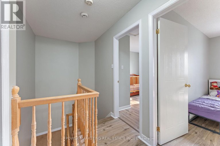 28626249/1508-launay-avenue/fallingbrookpineridge/ottawa/ontario/K4A3S1_12