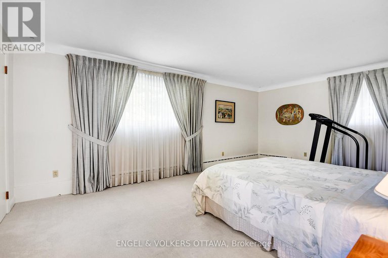 28490167/436-crestview-road/alta-vistafaircrest-heights/ottawa/ontario/K1H5G9_16