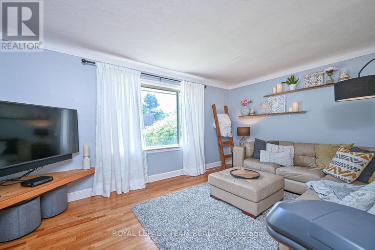 28754447/23-norice-street/meadowlandscrestview/ottawa/ontario/K2G2X3_7
