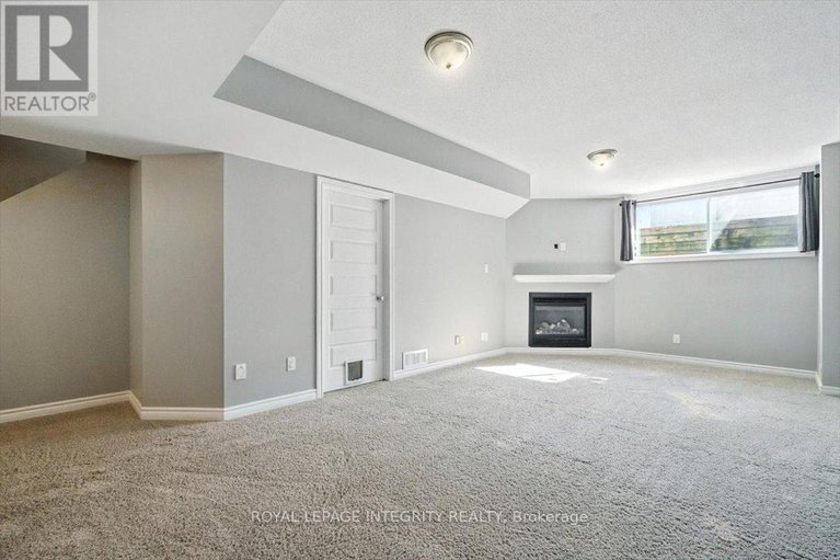 28587957/748-morningstar-way/mer-bleuebradley-estatesanderson-park/ottawa/ontario/K1W0G6_33
