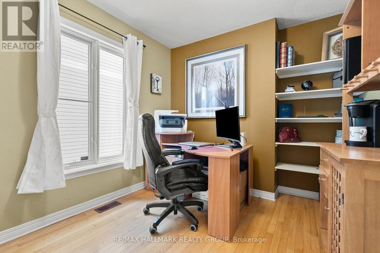 29244730/9-new-deighton-crescent/barrhaven-east/ottawa/ontario/K2G6H7_8