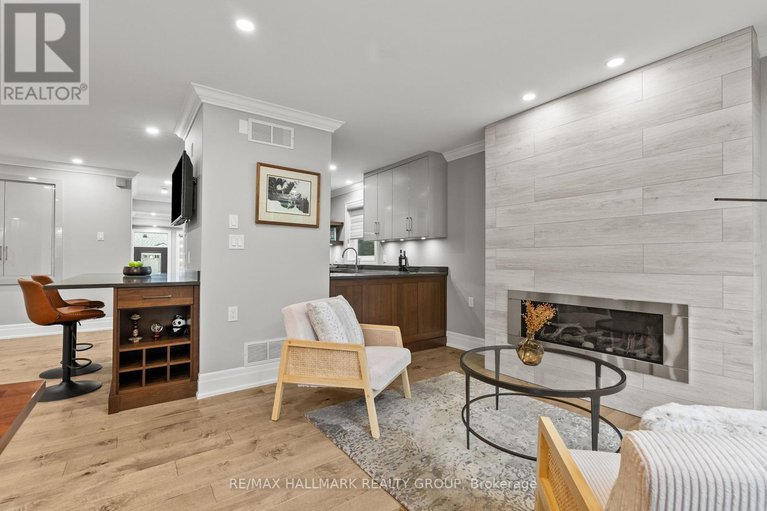 29074498/217-belford-crescent/westborohampton-park/ottawa/ontario/K1Z7A9_11