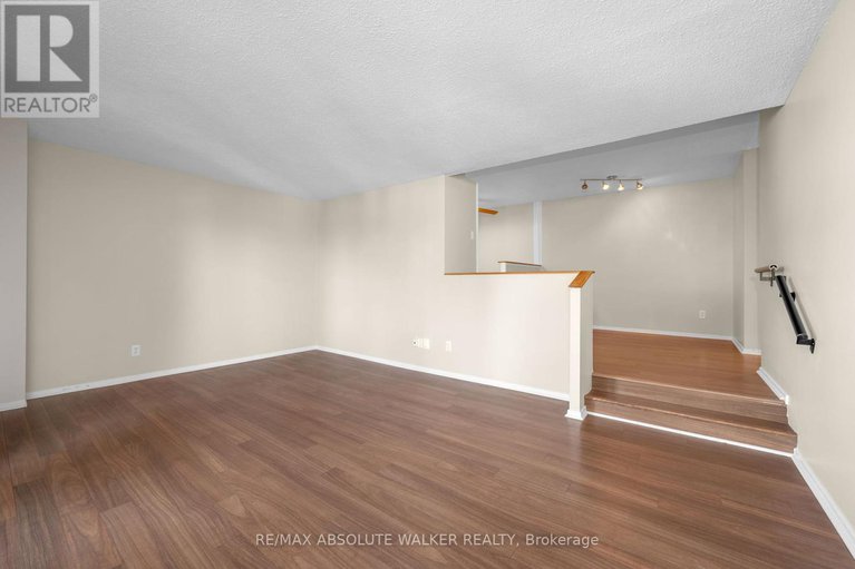 28986388/318-1599-lassiter-terrace/beaconwood/ottawa/ontario/K1J8R6_17
