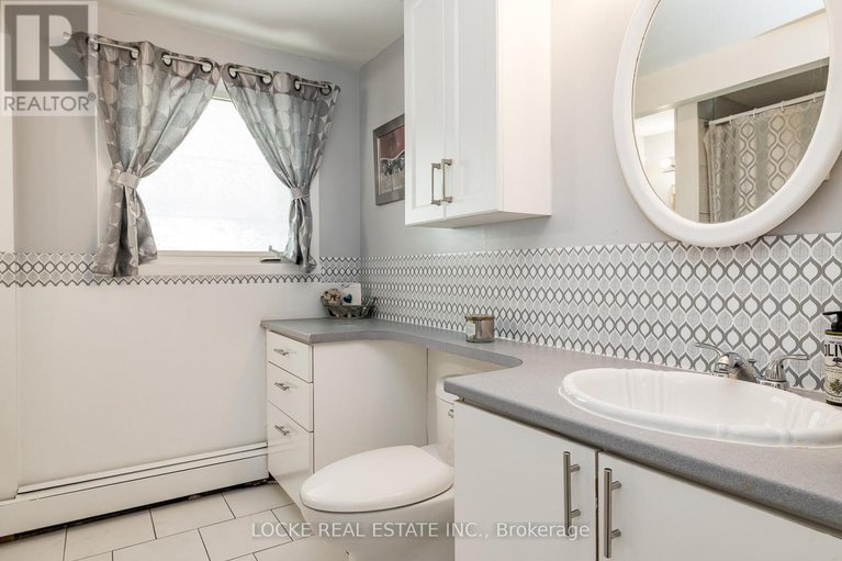 28484093/2180-old-hwy-17-highway/clarencerockland-twp/clarence-rockland/ontario/K4K1K7_17