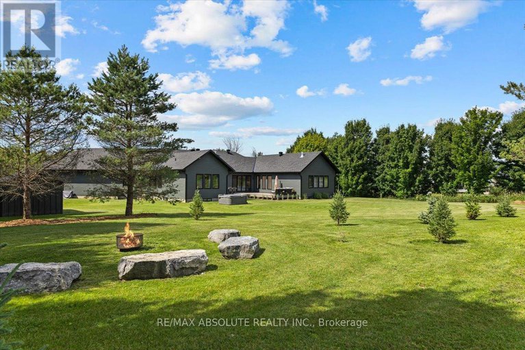 28651211/131-beach-heights/kanata-north-west/ottawa/ontario/K2W1G7_8