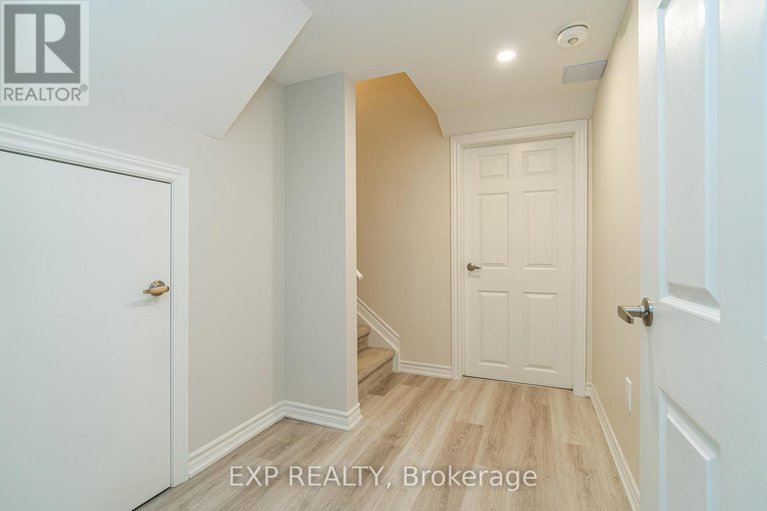 28879067/722-devario-crescent/half-moon-bay/ottawa/ontario/K2J6H3_45