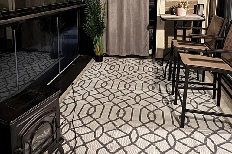 29305104/9-83-st-moritz-terrace/embrun/russell/ontario/K0A1W0_5