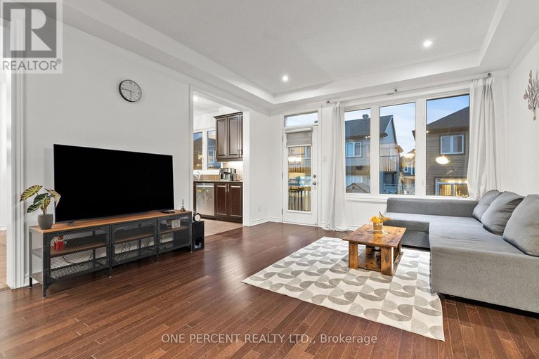 28939295/358-meadowbreeze-drive/emerald-meadowstrailwest/ottawa/ontario/K2M0K3_9
