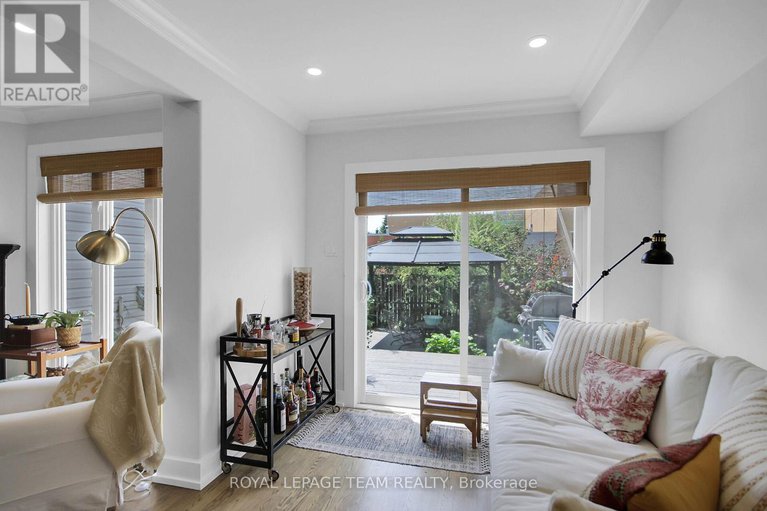28677603/112-talltree-crescent/stittsville-central/ottawa/ontario/K2S0A9_13