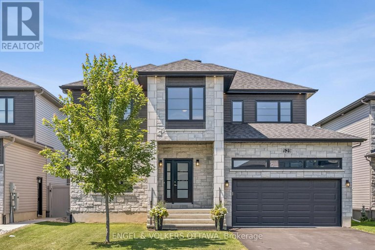 28941838/529-lucent-street/village-of-russell/russell/ontario/K4R0G3_2