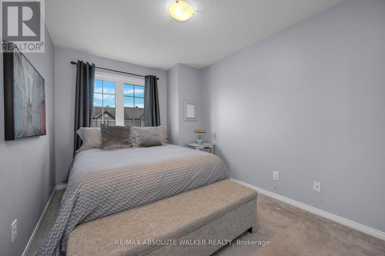 28371656/214-lamplighters-drive/cedargrovefraserdale/ottawa/ontario/K2J0K7_17