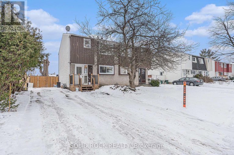 28367729/1432-leigh-crescent/carson-grove/ottawa/ontario/K1J8E4_30